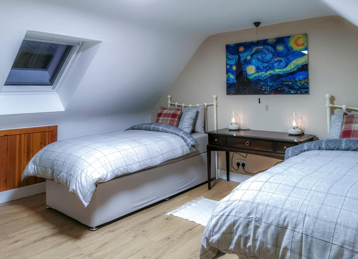 Kirkinner Cottage Bagian luar foto