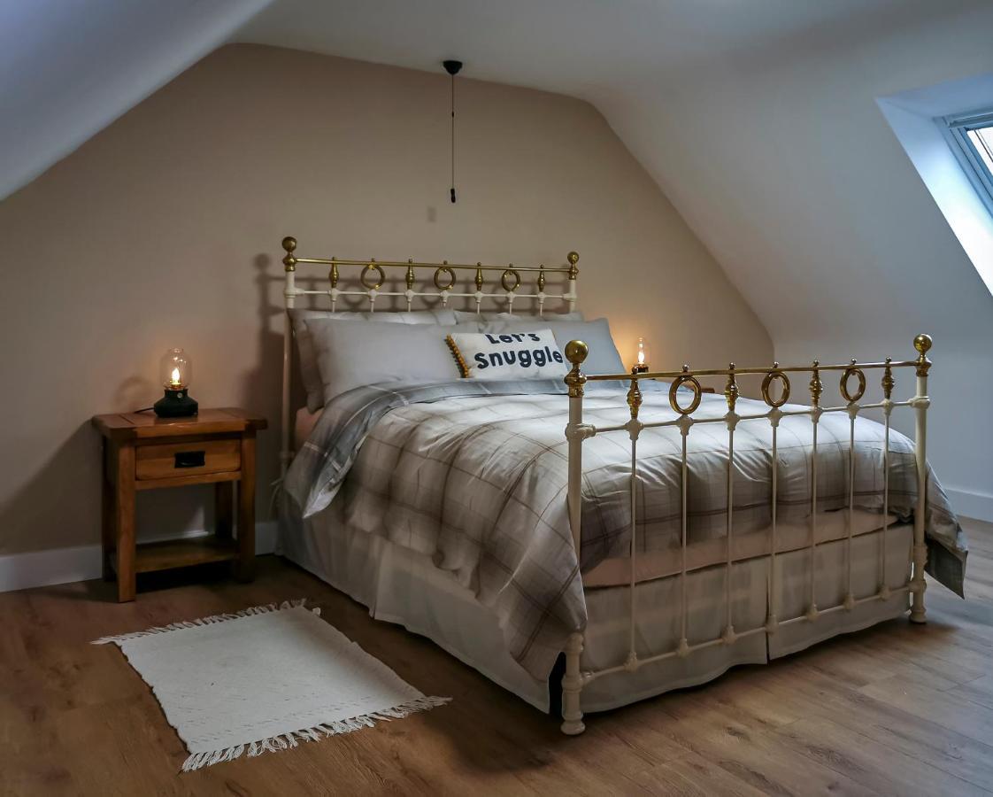 Kirkinner Cottage Bagian luar foto